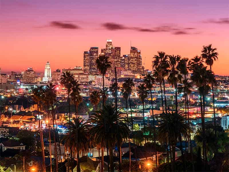 This blog provides a variety of articles about places to visit and things to do in California