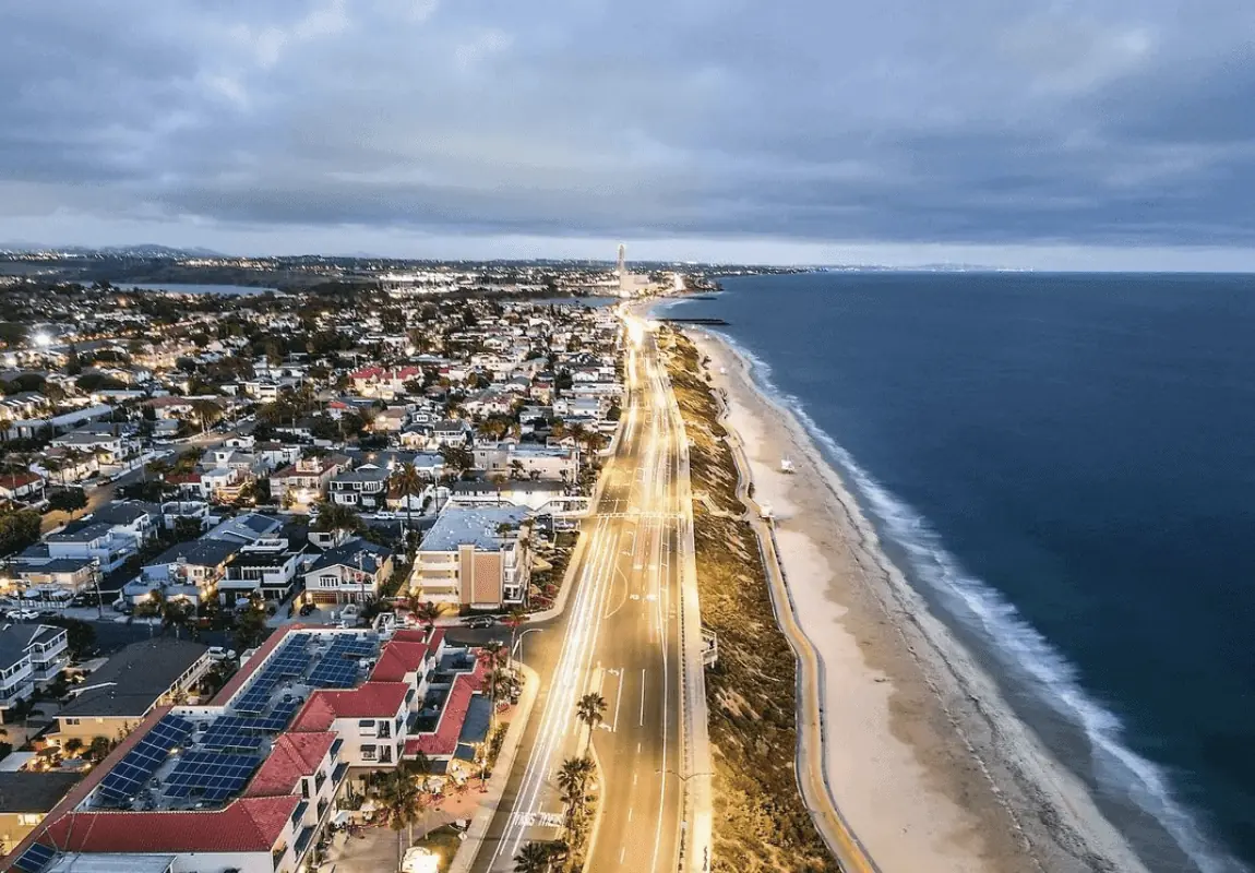 Transportation service Rosie taxi cab provides transportation to the airport from Carlsbad