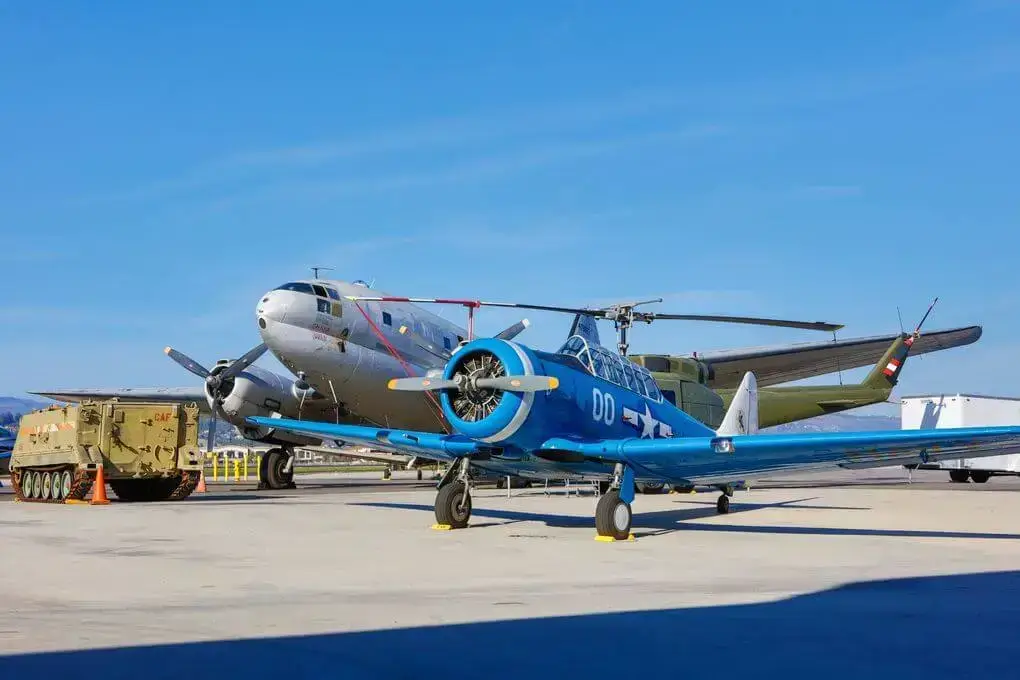 Rosie Taxi Cab provides airport transportation to any airport